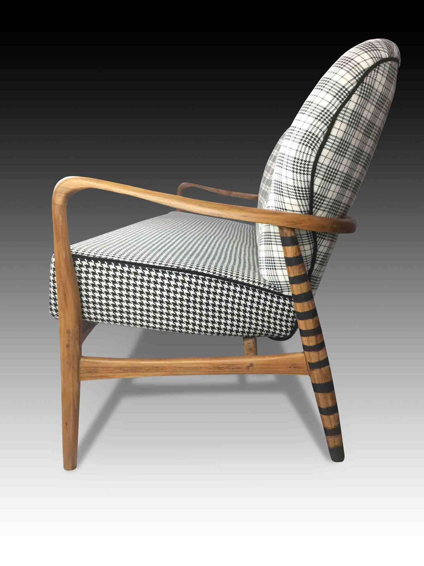 Shelby-3-seater-wooden-sofa-4.jpg