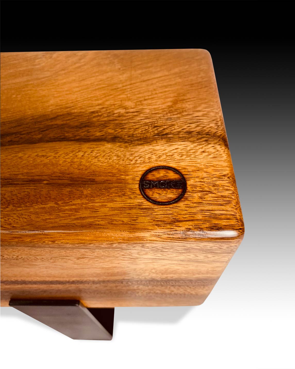 Logan-suar-wood-Bench