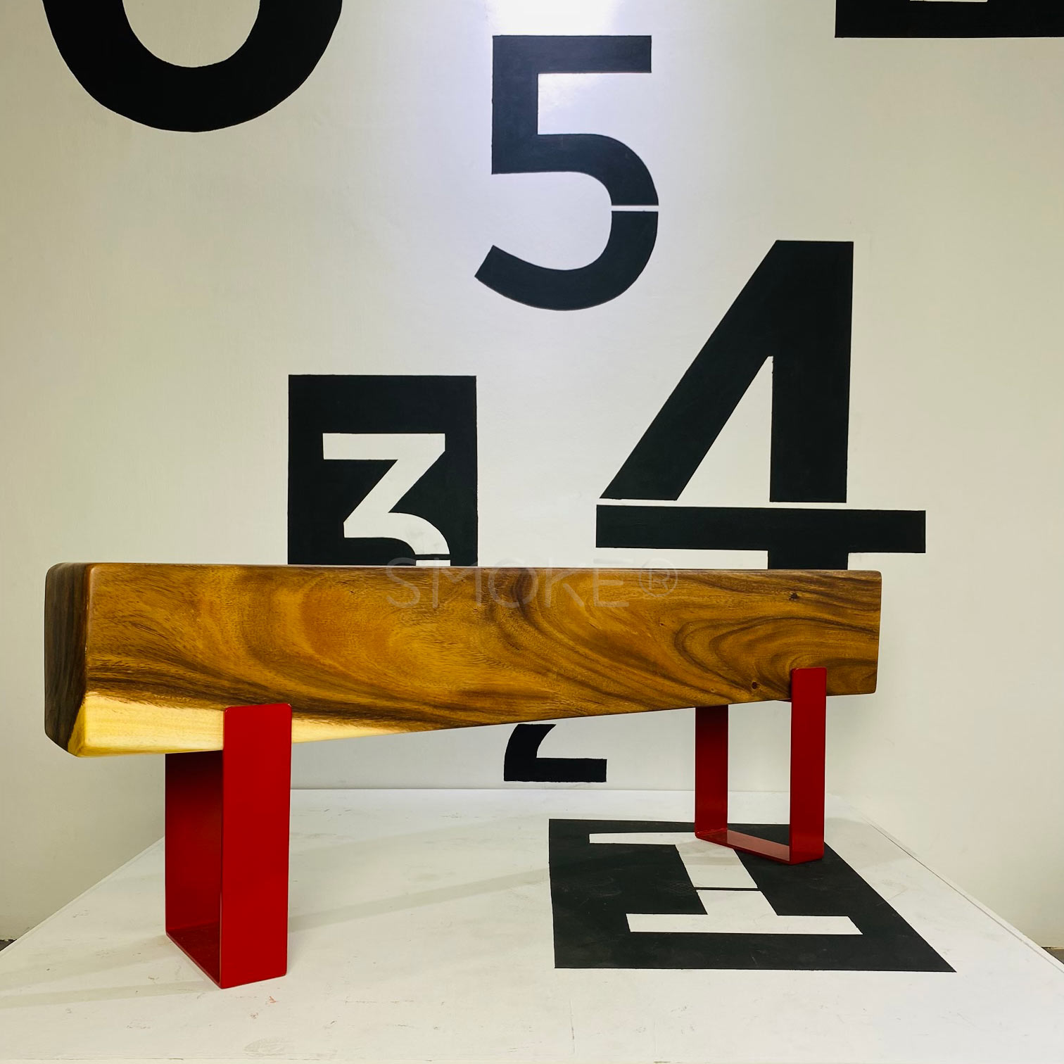 Logan scarlet Suar wood bench