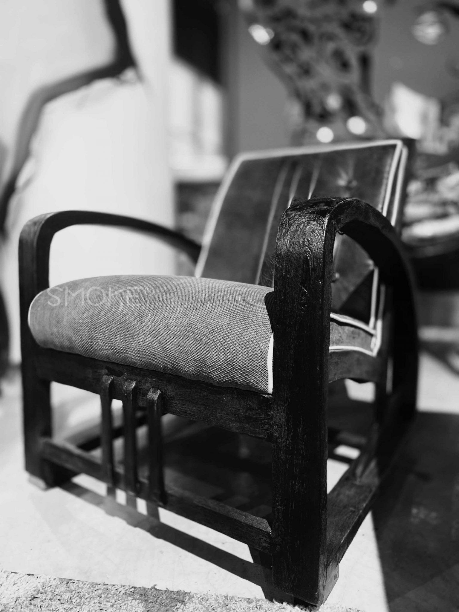 Armchair smoke 1 with watermark